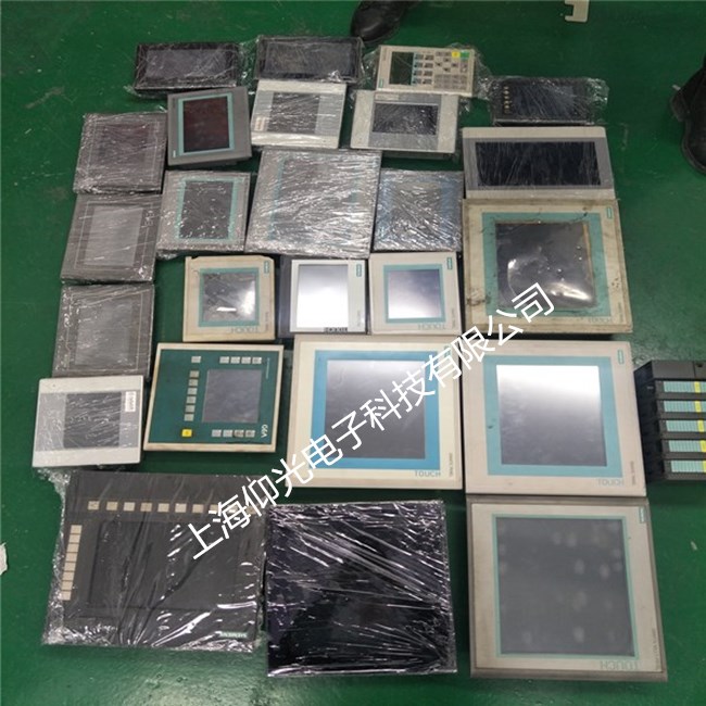 �����|�����S��,�|�����S��,���I(y��)�|�����S��