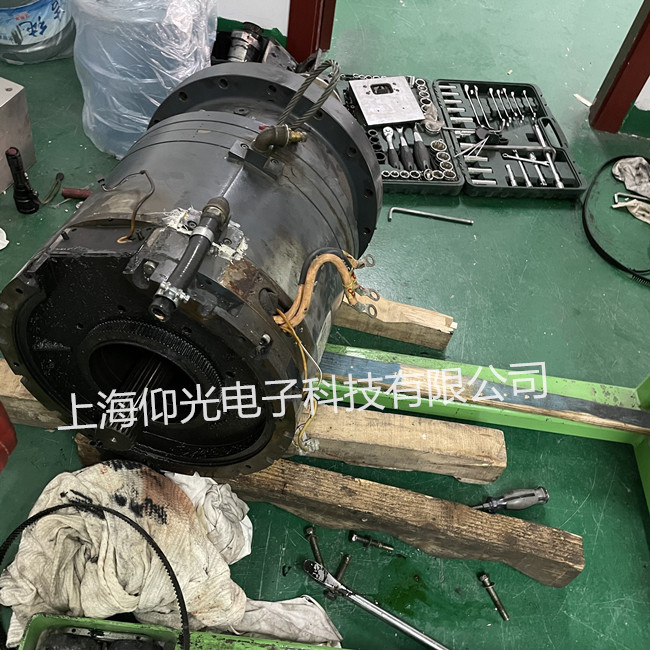 ���T���ŷ�늙C(j��)�S�޶���(d��ng)1PH6135-1NF46-0AA0������ �@�M ���M(f��i)�z�y(c��) 