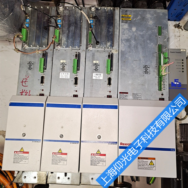 w0054��ʿ���ŷ��(q��)��(d��ng)���S��