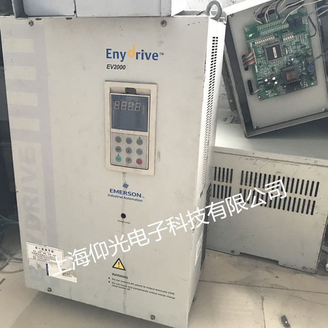 ��Ĭ��CT׃�l��sp4403ݔ���ԴǷ�����ϾS�ތ�(sh��)��