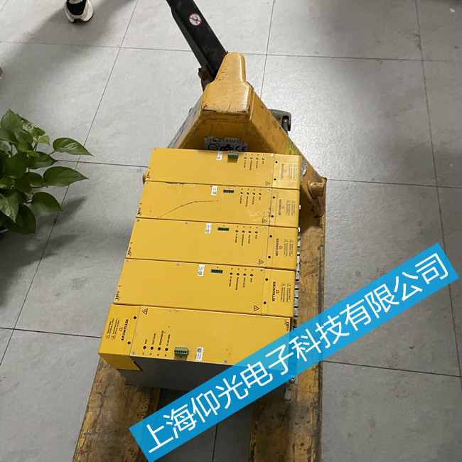 �U���շŴ����^�d���ϾS���c(di��n)/BM4400��(b��o)���@ʾ102���ϾS��