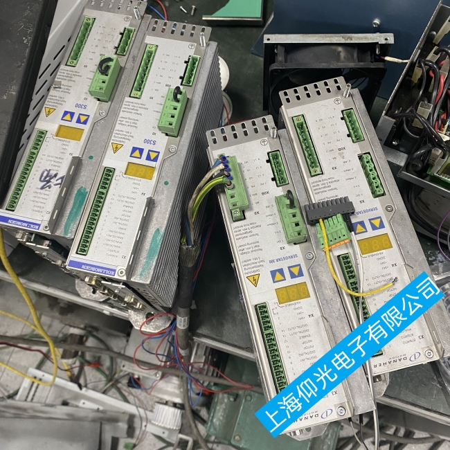 �����Ơ�Ħ���ŷ��(q��)����S70601-SE��F22���ϾS��ָ��-���M�z�y