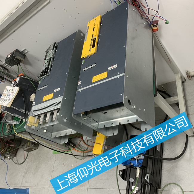 �U�����ŷ��(q��)�����S�ޙz�y-���@ʾ84���ϾS��